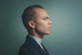 Identifying Customer Pain Points: Crafting Effective Buyer Personas for Better Business