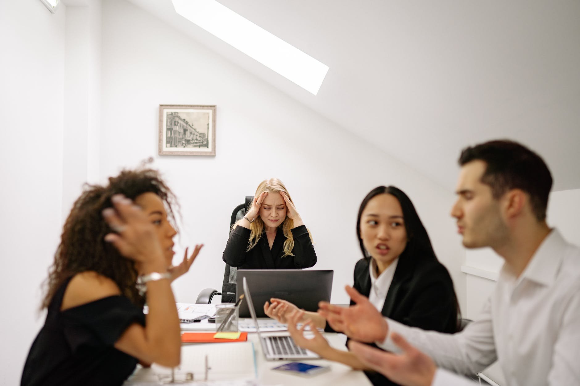 5 Proven Strategies for Handling Conflicts Within a Project Team